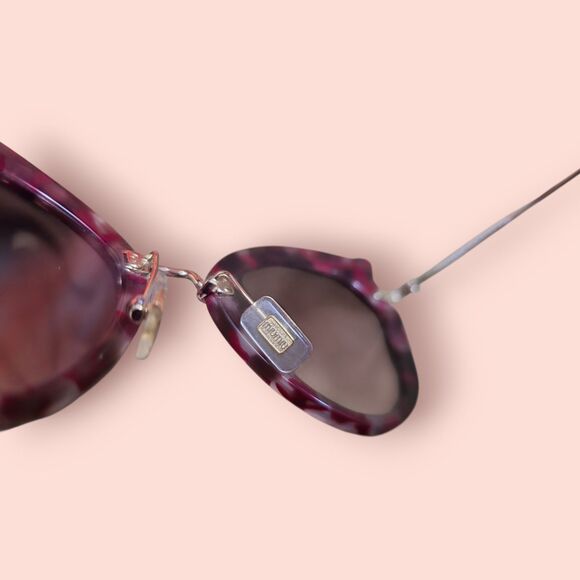 Miu Miu SMU 05S Noir Crystal Cat Eye Sunglasses Burgundy Marbled Havana Italy main image 7